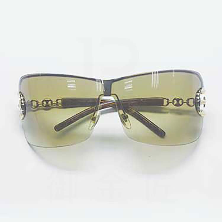 Gucci太陽鏡更換鼻托