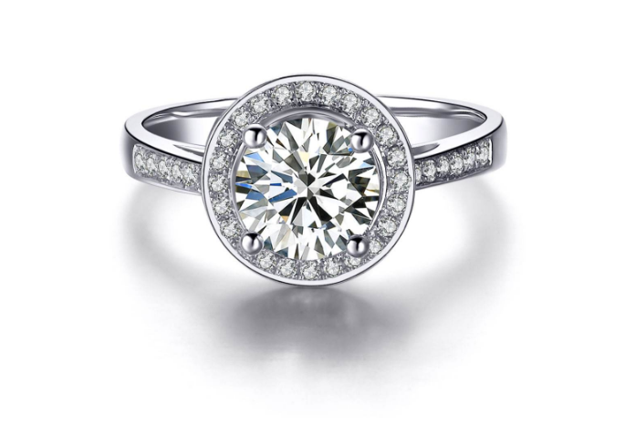 尚美巴黎戒指價(jià)格那么貴，為什么不定制鉆戒？