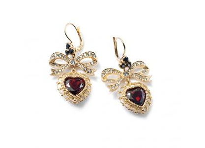 杜嘉班納耳環(huán)該如何保養(yǎng)