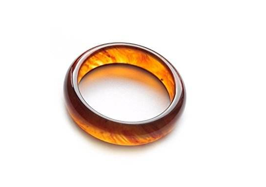 琥珀手鐲摔碎了，上海哪里可以保養(yǎng)修復？