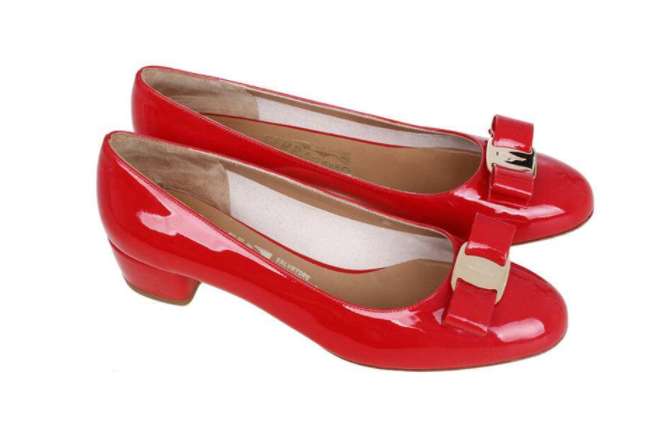 修鞋店可以給鞋子復(fù)底嗎？