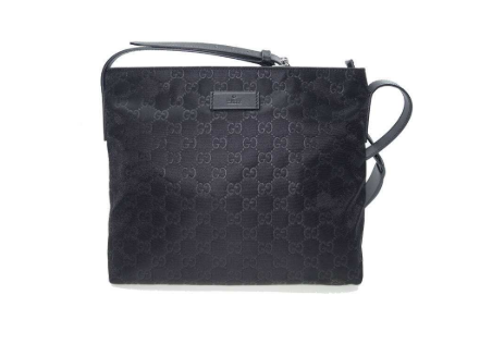 男士皮包保養(yǎng)