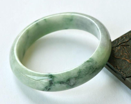 上海玉鐲修復(fù) 上海玉鐲修復(fù)