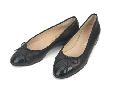 皮鞋上有劃痕怎么修復(fù)？