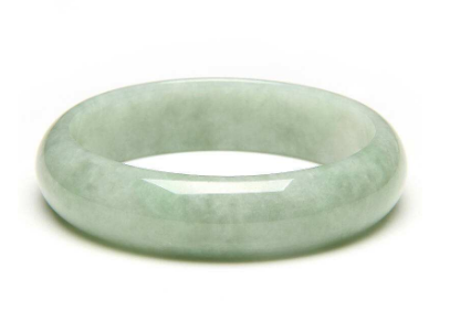 手鐲不小心斷裂，珠寶修復(fù)的方法送給你