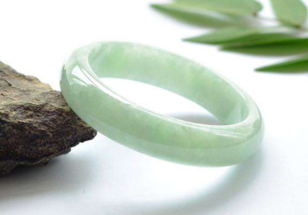 南京玉手鐲修復(fù)地址在哪里?