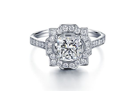 哪里有專業(yè)的珠寶首飾高端定制店？