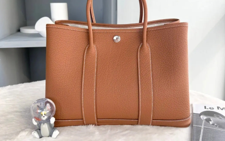 包包維修（包包翻新大約多少錢(qián)）