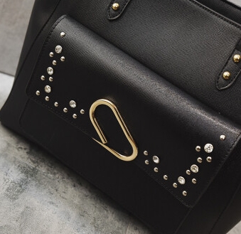 包包金屬劃痕怎么修復(fù)？包包金屬劃痕怎么處理？