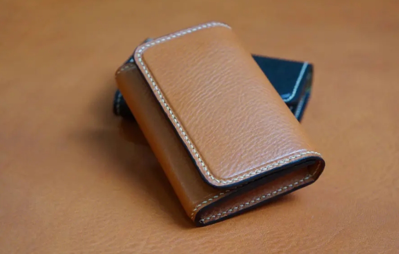 鉻鞣皮和植鞣皮哪個好？植鞣皮有裂紋了怎么辦？