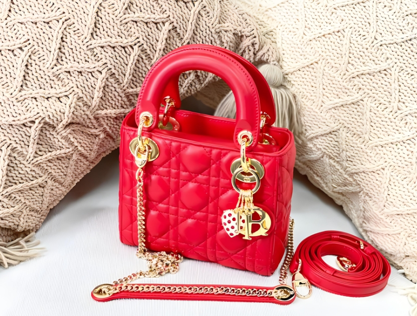 迪奧包包燒傷修復多少錢？ 迪奧包包燒傷修復方法！