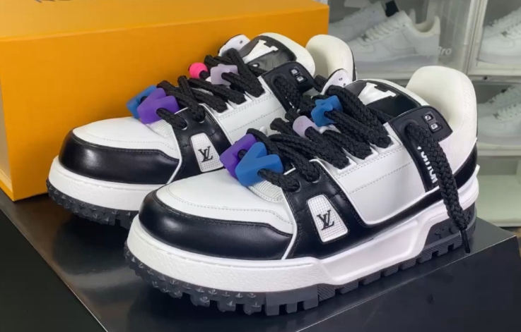 LV小胖丁鞋子怎么清洗？lv的鞋子可以水洗嗎？