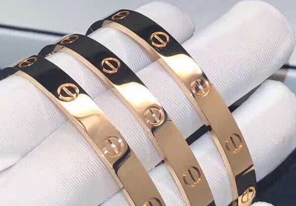 手鐲修復(fù)的過(guò)程有哪些步驟？手鐲修復(fù)可以在哪里進(jìn)行？