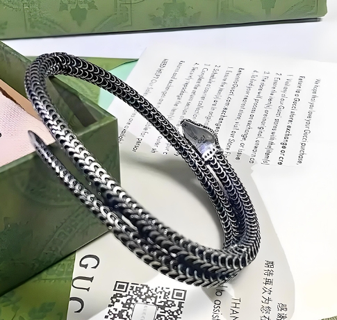 古馳手鐲維修價(jià)格一般是多少？維修需要多長(zhǎng)時(shí)間？