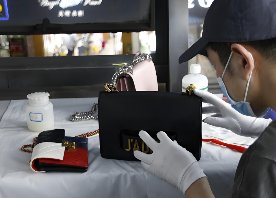 皮具保養(yǎng)護(hù)理教程 皮具保養(yǎng)用什么？