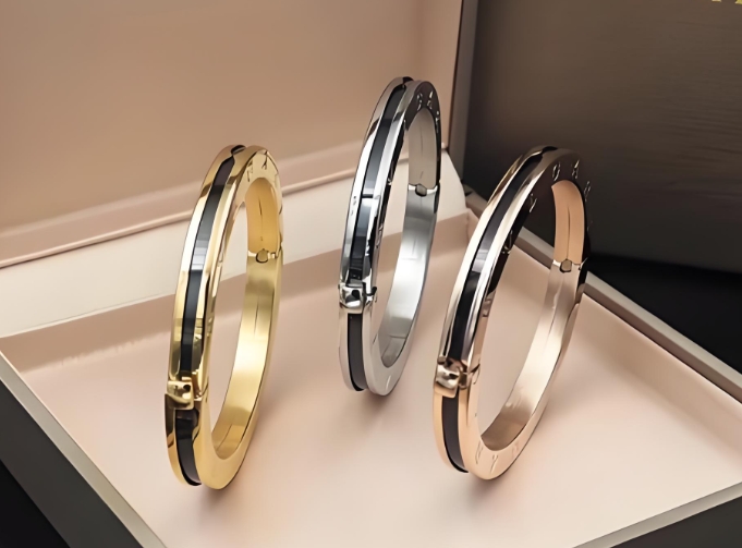 寶格麗手鐲扣壞了可以修嗎？寶格麗手鐲卡扣壞了怎么修？