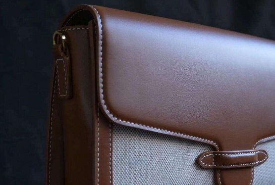 皮衣修復(fù)翻新要多少錢？上海哪里有皮衣修復(fù)的店？