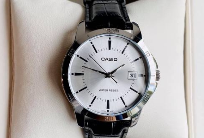 卡西歐如何查詢真?zhèn)?？卡西歐手表?yè)Q電池去哪里？