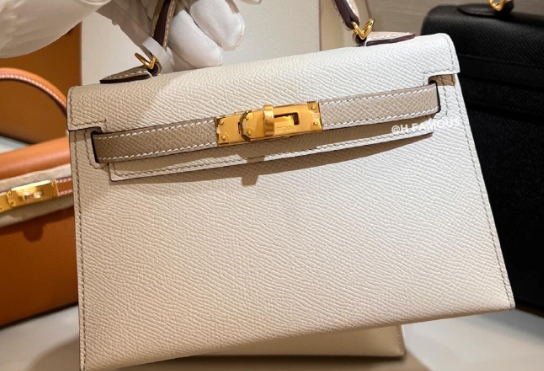 包包翻新大概多少錢？哪里翻新效果好？