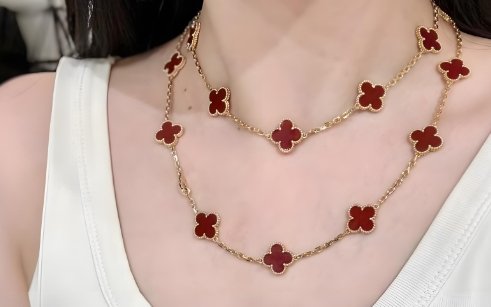 梵克雅寶項(xiàng)鏈焊接工藝大起底，這些細(xì)節(jié)你知道嗎？