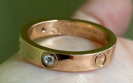 卡地亞戒指斷裂了還能修復嗎？維修價格是多少？