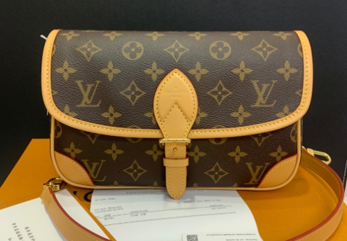 LV包包五金掉色怎么維修？LV包包維修去哪里？