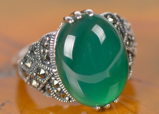 瑪瑙戒指保養(yǎng)學(xué)問(wèn)分享