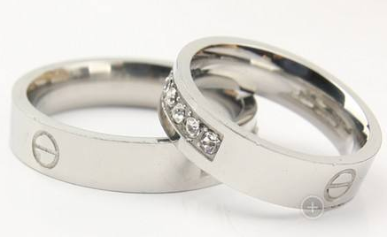 經(jīng)典的卡地亞情侶對(duì)戒，你知道如何清洗嗎？